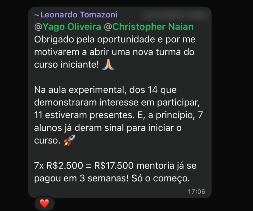 Conversa no WhatsApp: mentorado conta que fechou 7 alunos a R$ 2.500 e que a mentoria se pagou em 3 semanas.